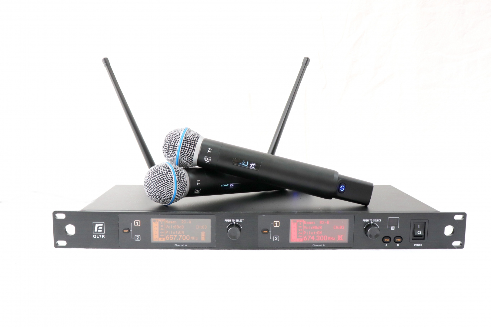 RFIntell QL7R/T1-A 651,800-683,400 МГц 2-канальная радиосистема с 2-мя ручными микрофонами в Арзамасе